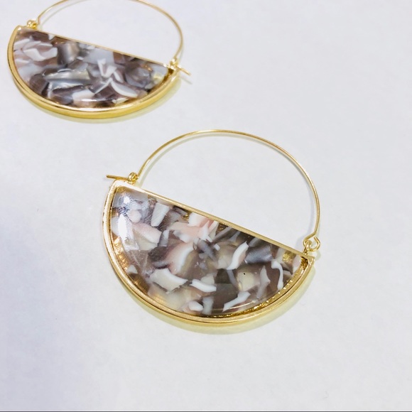 ALISA HALF CIRCLE HOOP DROP GRAY MULTI EARRINGS - Picture 5 of 6